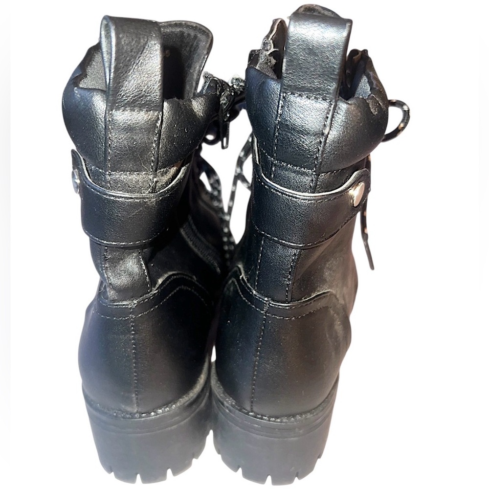 𝐁𝐄𝐋𝐋𝐀 𝐌𝐀𝐑𝐈𝐄 | CLASSIC BLACK COMBAT BOOTS - Picture 5 of 10